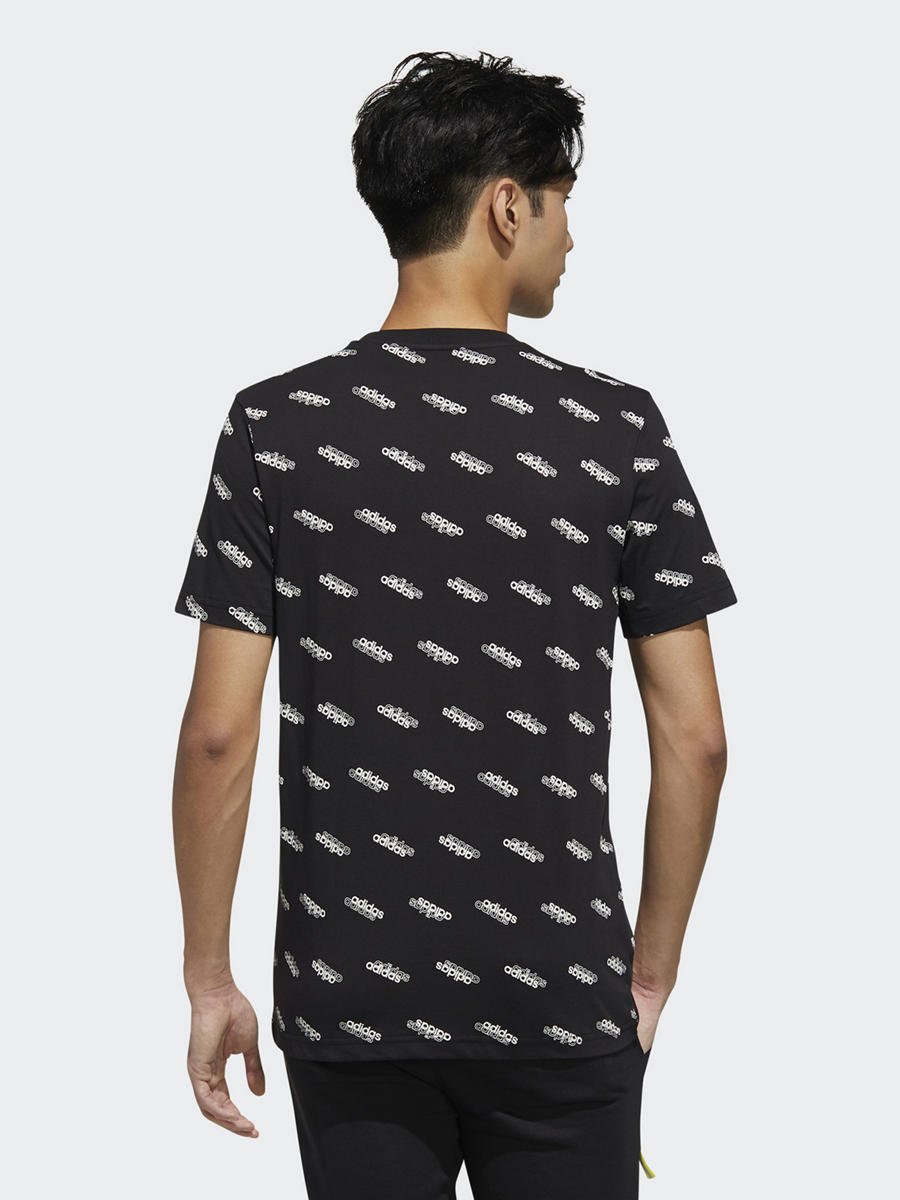 adidas T Shirt in Schwarz mit All Over Print | DEICHMANN AT adidas T Shirt in Schwarz mit All Over Print | DEICHMANN AT